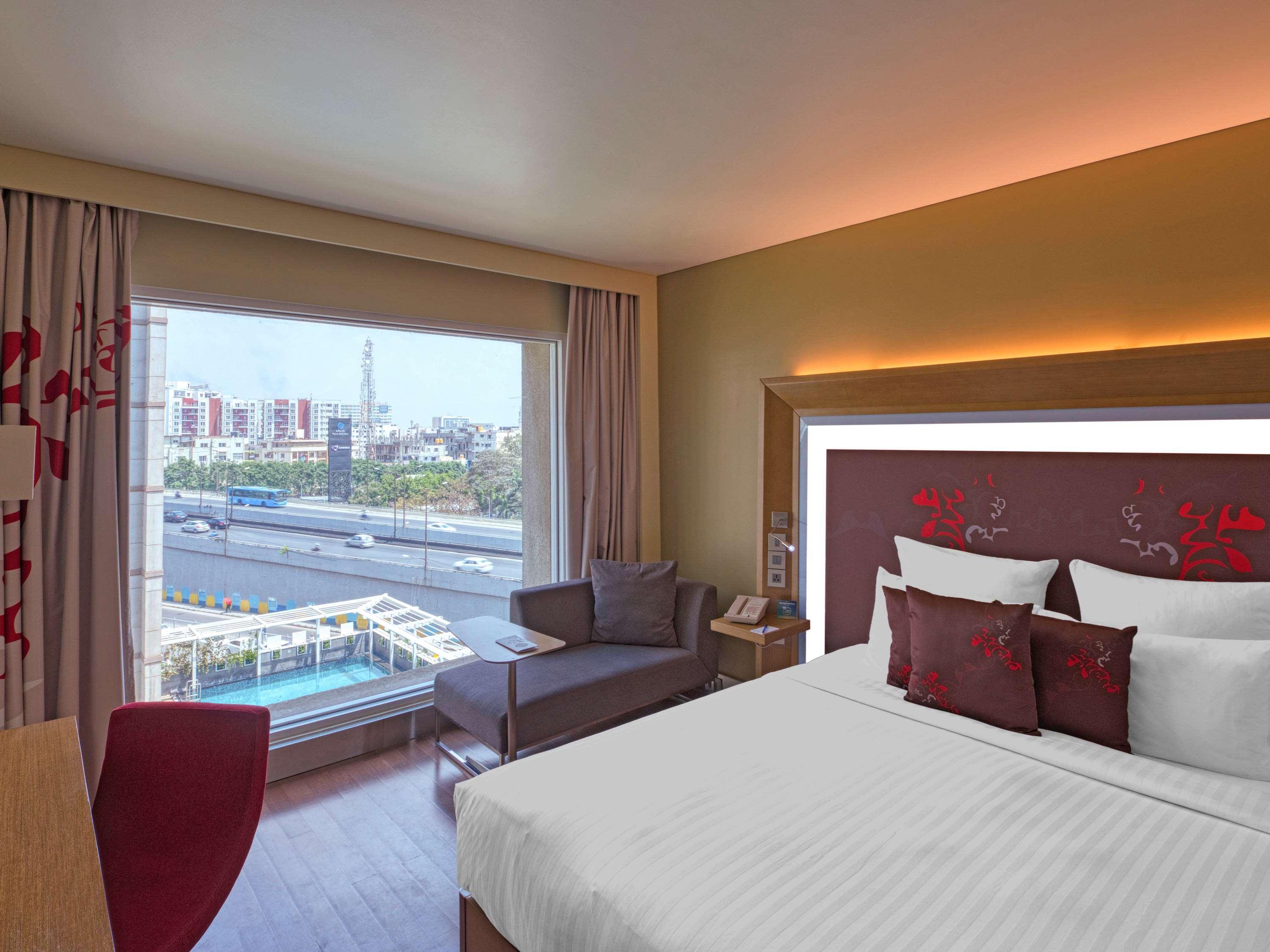 Novotel Bengaluru Outer Ring Road Ngoại thất bức ảnh